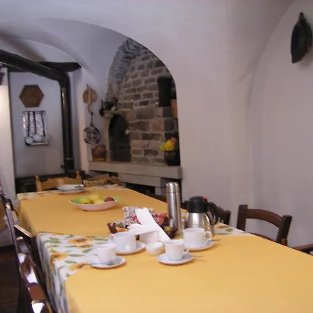 Oda ve Kahvaltı Maison Mariot 3*